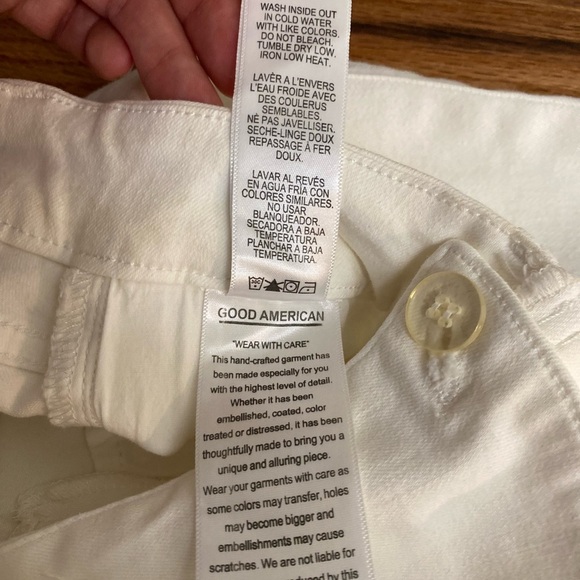 Good American White Ankle Crop Jeans - Picture 6 of 9
